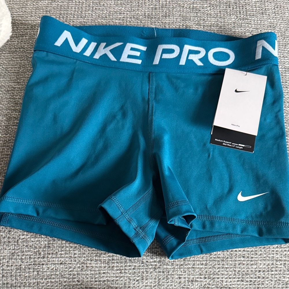 Nike Pro Dri-Fit Women’s Teal Bike Shorts